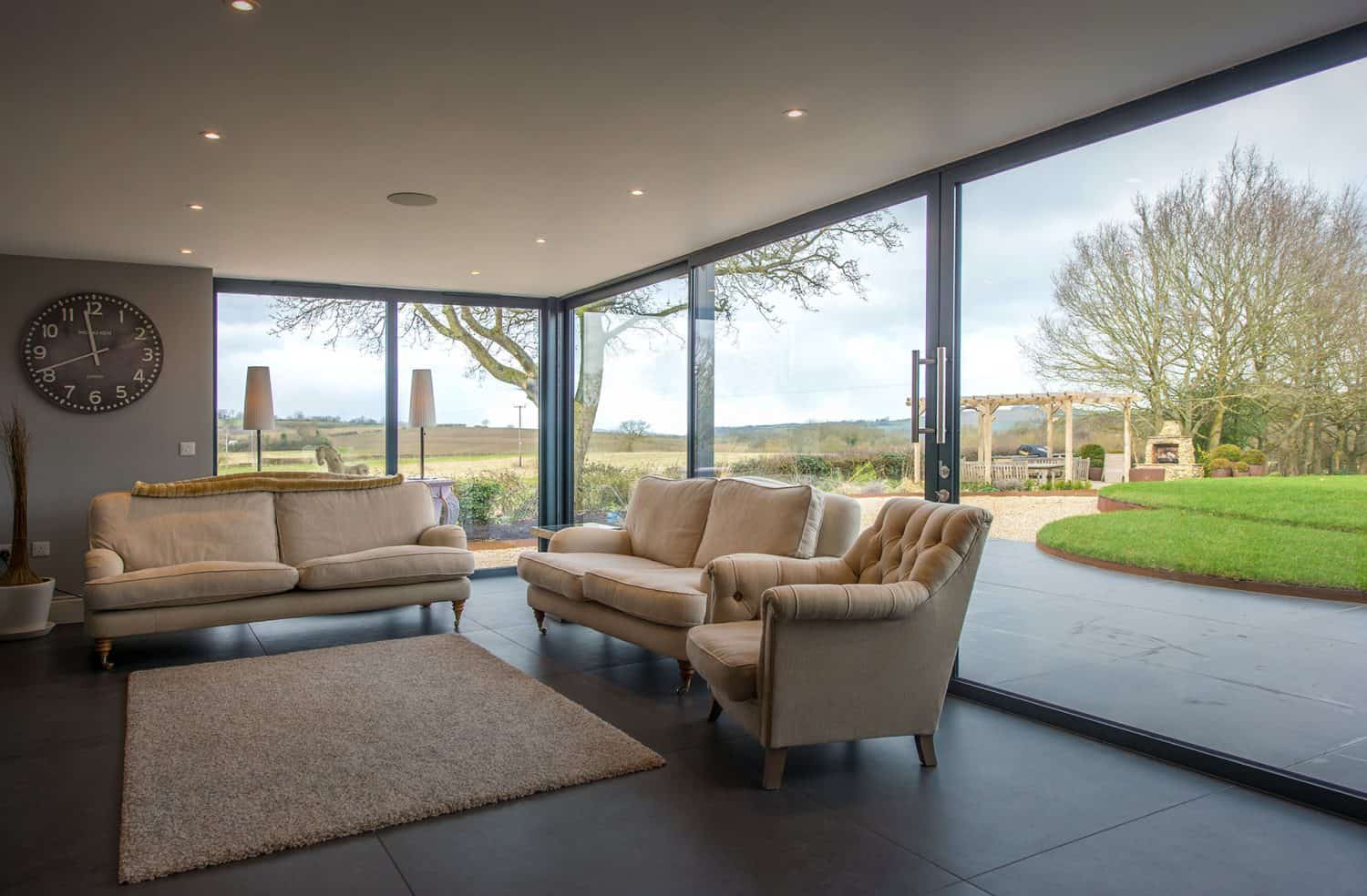 aluminium sliding doors