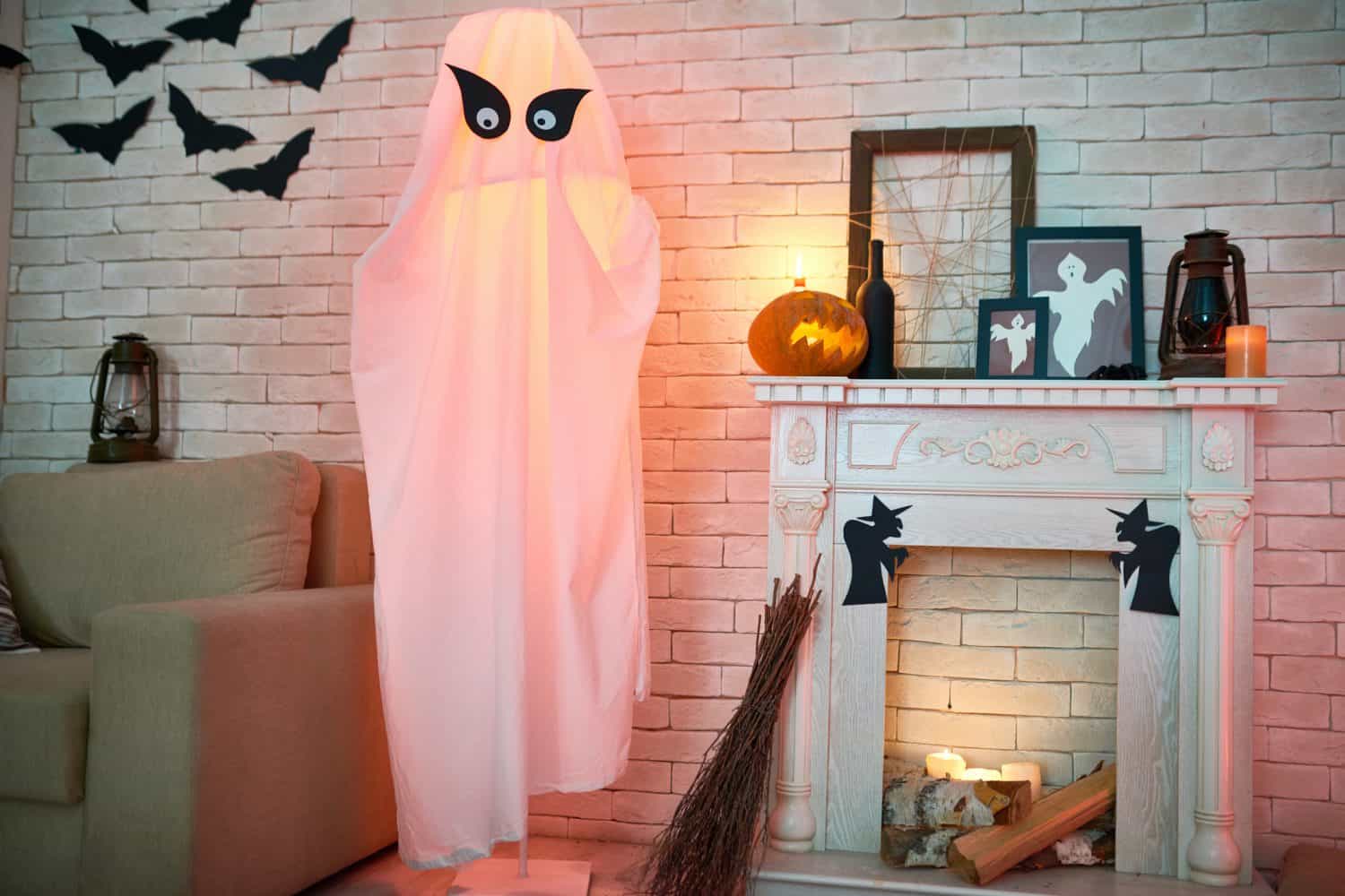 How to Decorate for Halloween Halloween Home Decor Express