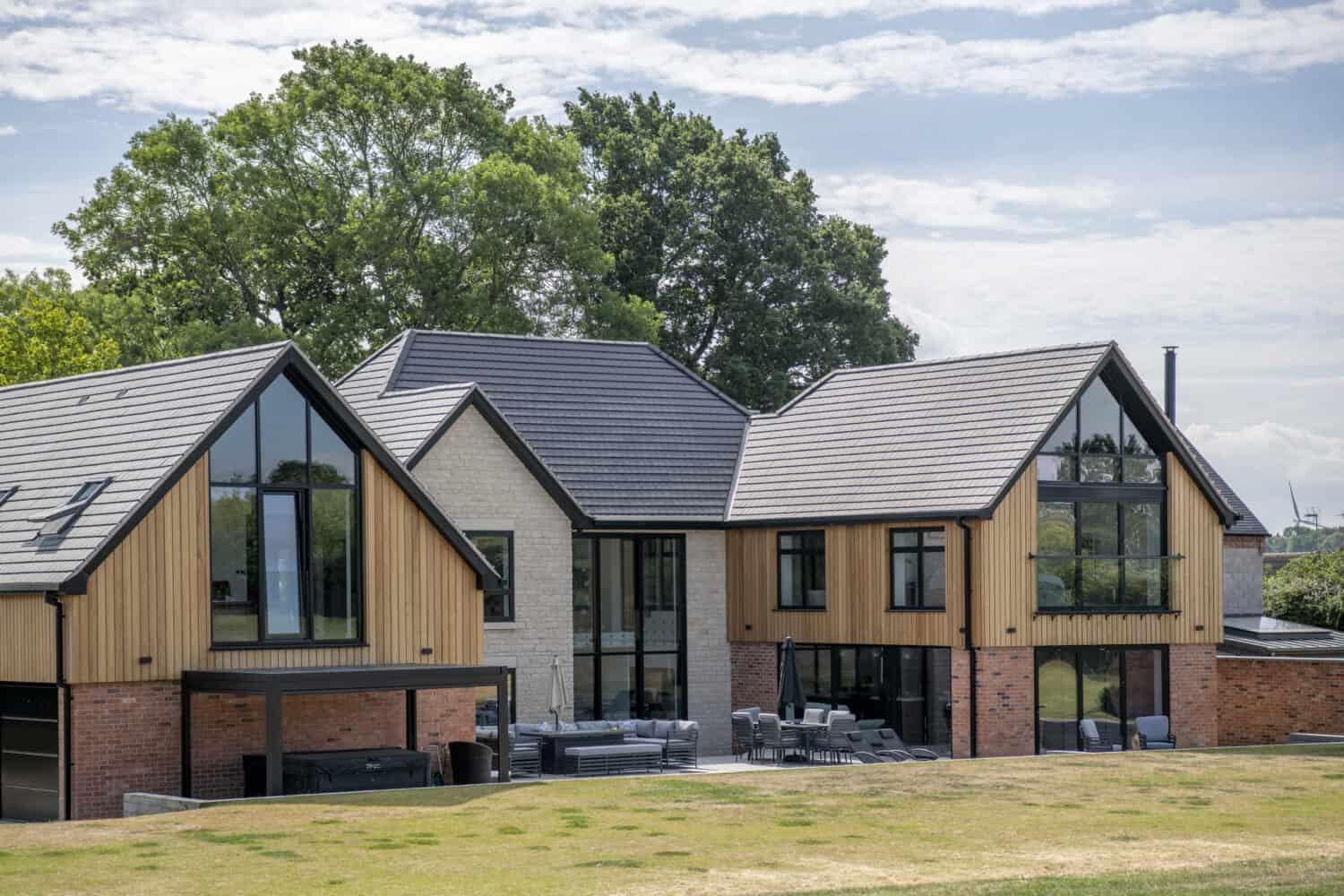 tilt and turn windows