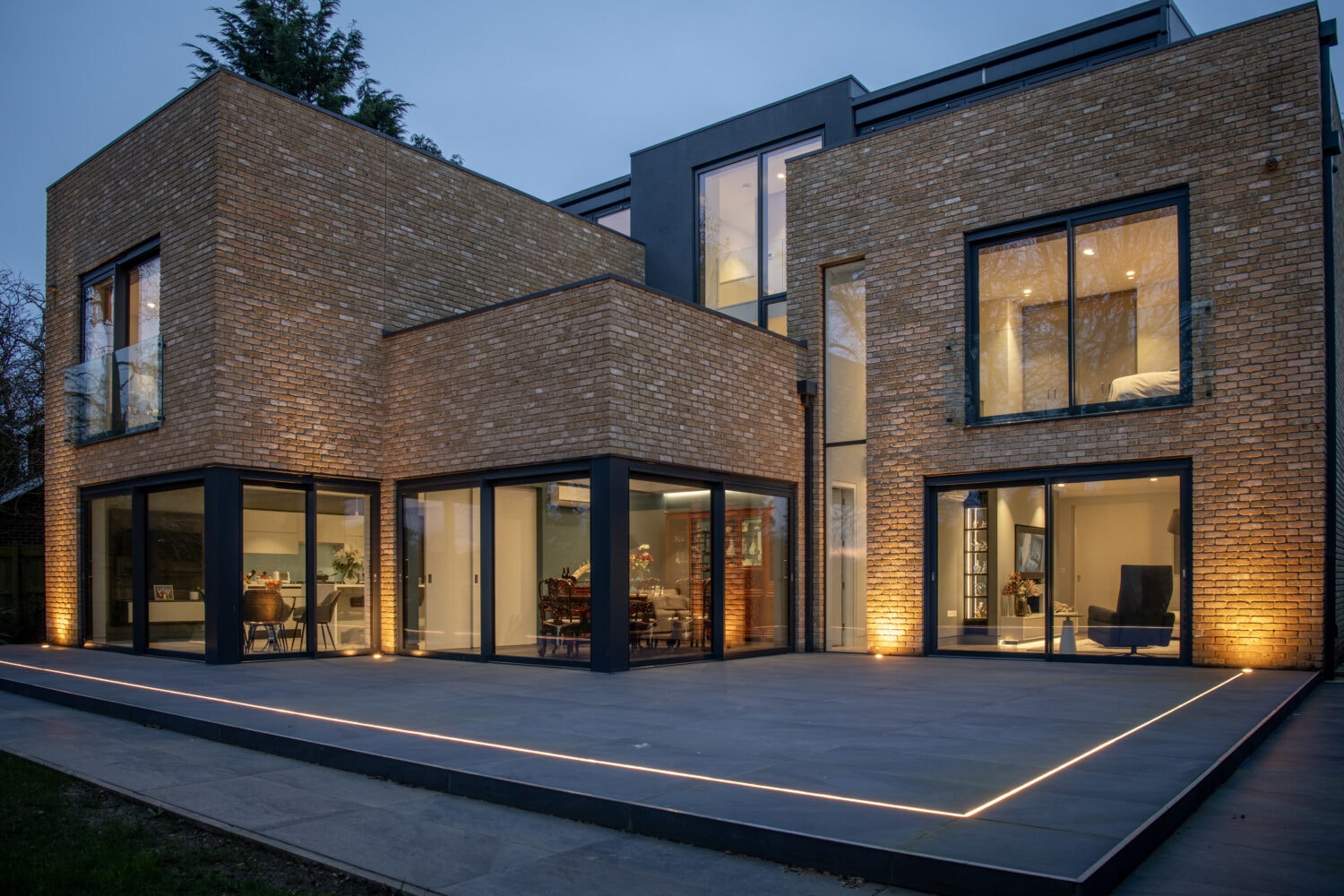 aluminium doors and windows