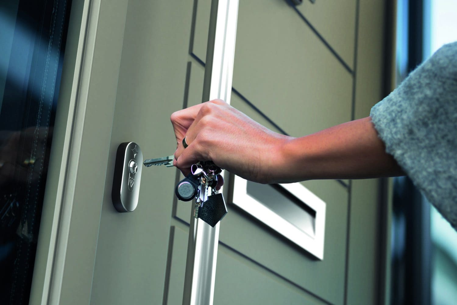 A Buyer's Guide to Choosing the Most Secure Front Door